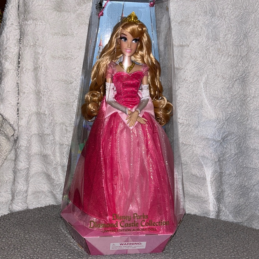 Disney Parks Diamond Castle Collection